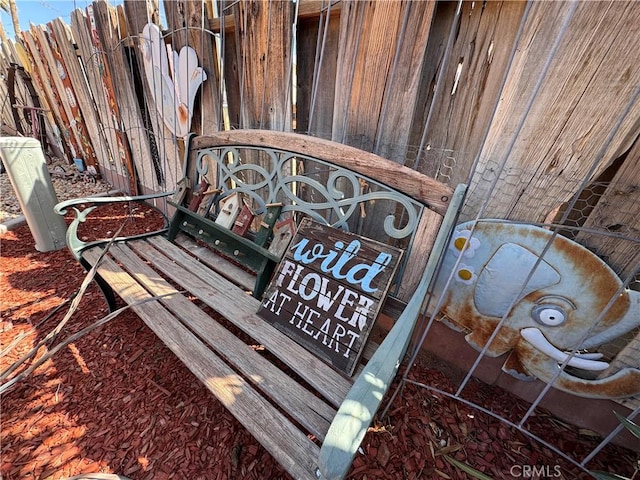 433 Oakmont Dr, Barstow, CA 92311 - view of exterior details