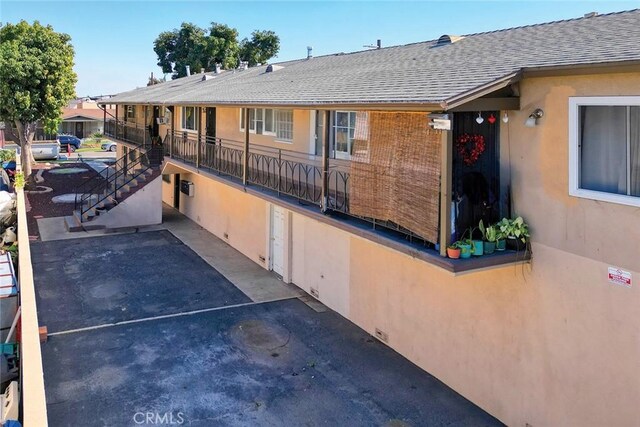 6335 Loma Vista Ave, Bell, CA 90201 - view of property with stairs