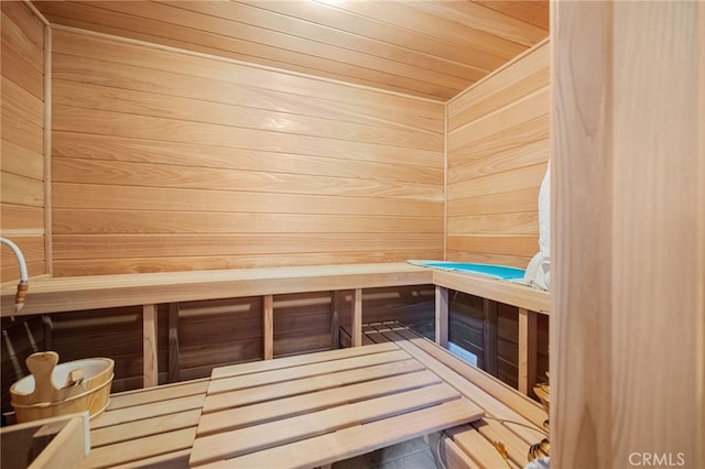 view of sauna / steam room