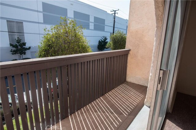 719 N Eucalyptus Ave Unit 19A, Inglewood, CA 90302 - view of balcony