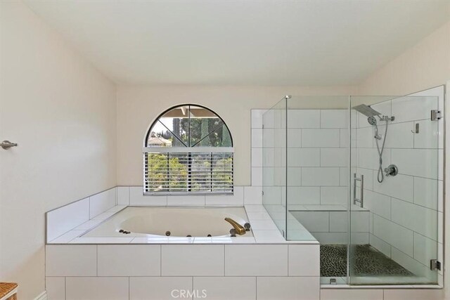 1618 Southport Dr, Riverside, CA 92506 - bathroom with a stall shower and a tub with jets