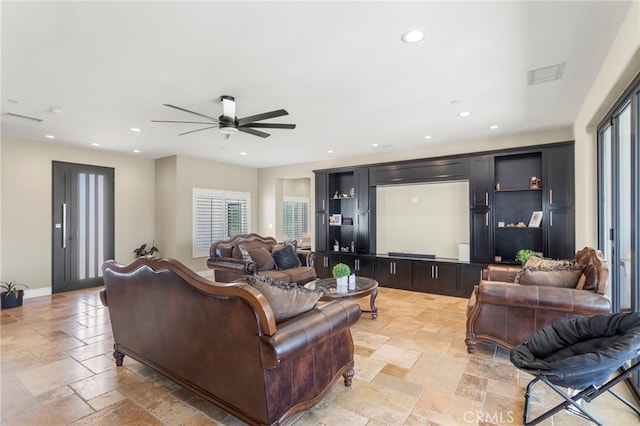 12451 Meadowlark Ave, Oak Hills, CA 92344 - photo 5