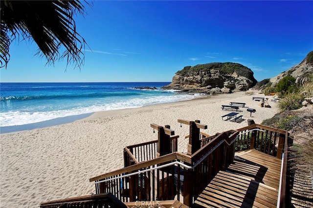 89 S La Senda Dr, Laguna Beach, CA 92651 - view of water feature with a view of the beach