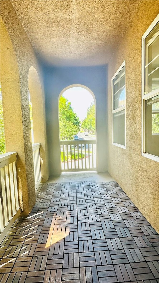 120 Timberwood, Irvine, CA 92620 - view of patio featuring a balcony