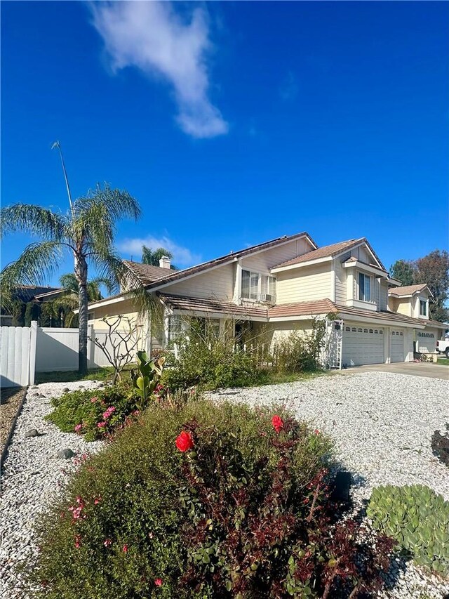24713 Shoshone Dr, Murrieta, CA 92562 - photo 3