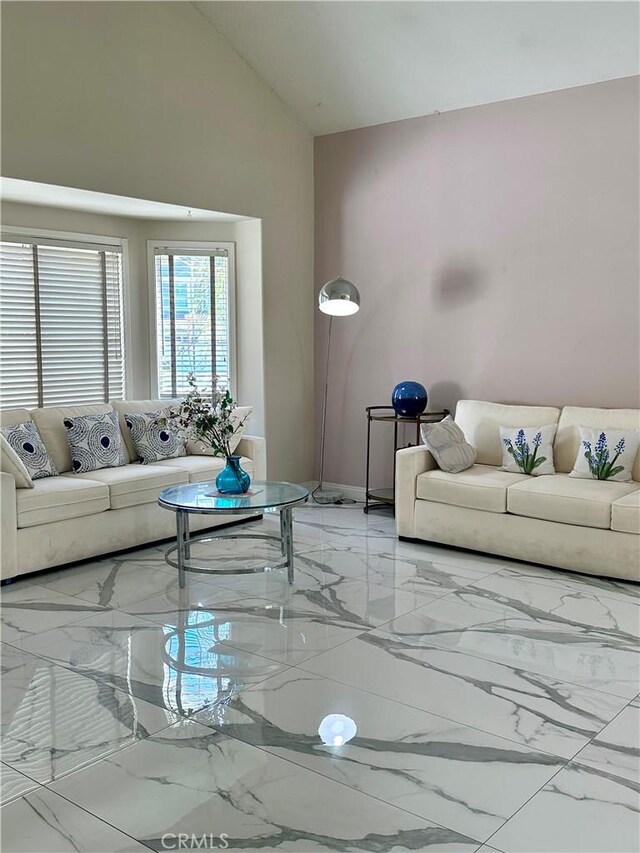 24713 Shoshone Dr, Murrieta, CA 92562 - photo 19