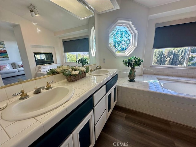 24713 Shoshone Dr, Murrieta, CA 92562 - photo 46