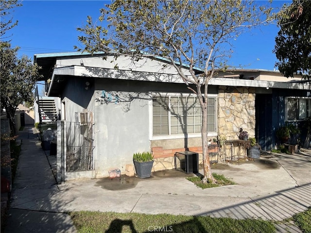 857 N Vineyard Ave, Ontario, CA 91764 - photo 1