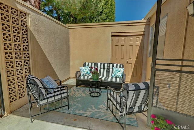 view of patio featuring outdoor lounge area