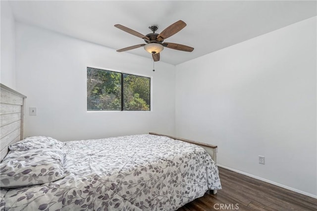 1116 Herbert Ave, Los Angeles, CA 90063 - bedroom featuring wood finished floors, baseboards, and ceiling fan