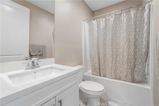 full bathroom featuring vanity, toilet, and shower / bath combo