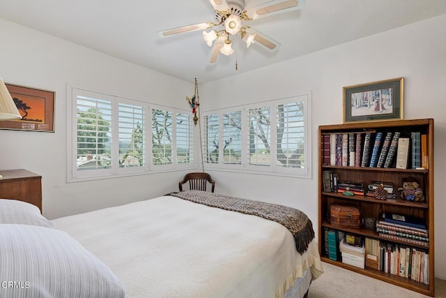 bedroom featuring a ceiling fan