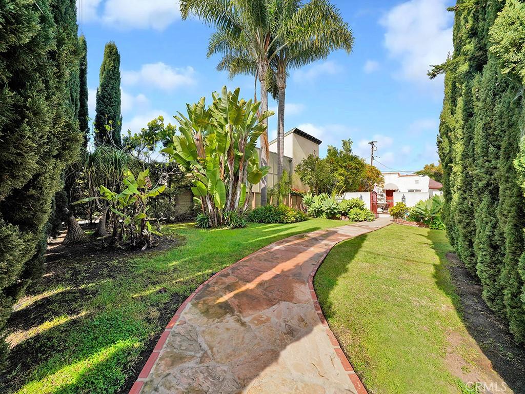 1527 Orange Ave, Costa Mesa, CA 92627 - photo 1