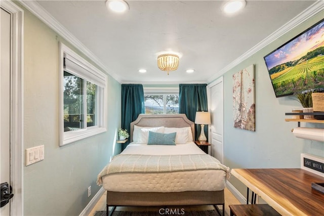 bedroom featuring recessed lighting, crown molding, and baseboards