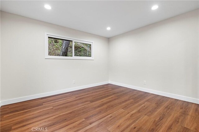 3476 Linda Vista Rd, Glendale, CA 91206 - spare room featuring baseboards, wood finished floors, and recessed lighting