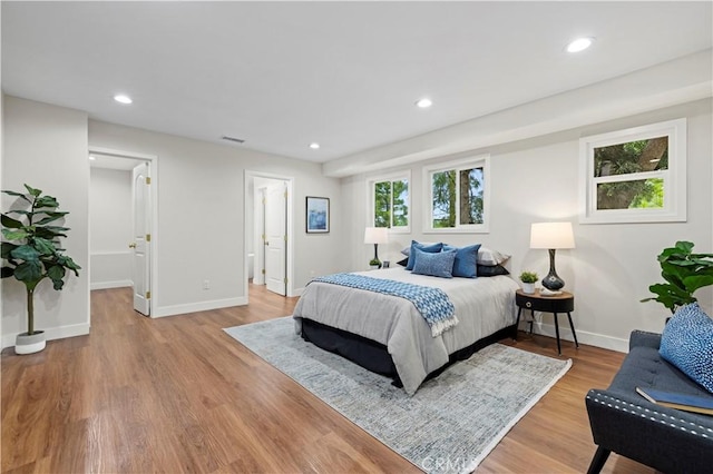 3476 Linda Vista Rd, Glendale, CA 91206 - bedroom with baseboards, visible vents, wood finished floors, and recessed lighting