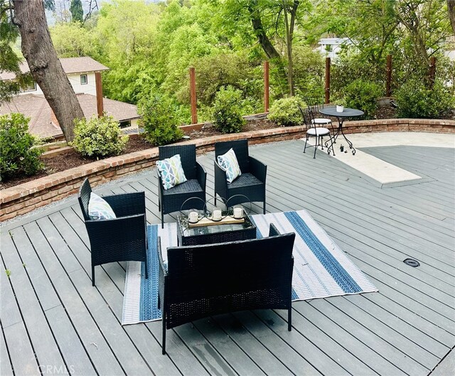 3476 Linda Vista Rd, Glendale, CA 91206 - deck featuring outdoor lounge area