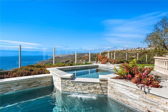 31821 Monarch Crst, Laguna Niguel, CA 92677 - view of swimming pool featuring an in-ground hot tub