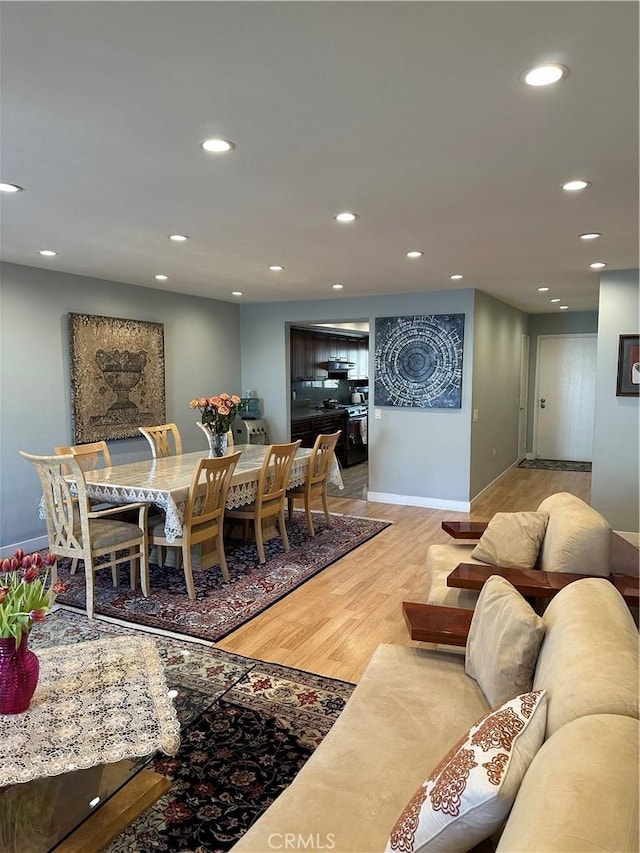 1236 N Columbus Ave Unit 41, Glendale, CA 91202 - dining room featuring recessed lighting, wood finished floors, and baseboards