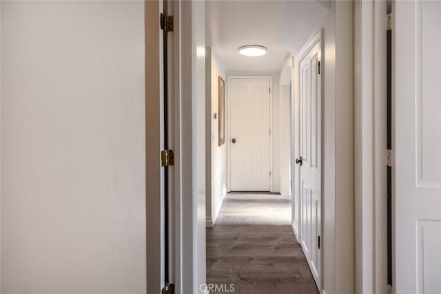 449 Fern Dell Pl, Glendora, CA 91741 - hall featuring dark wood-type flooring