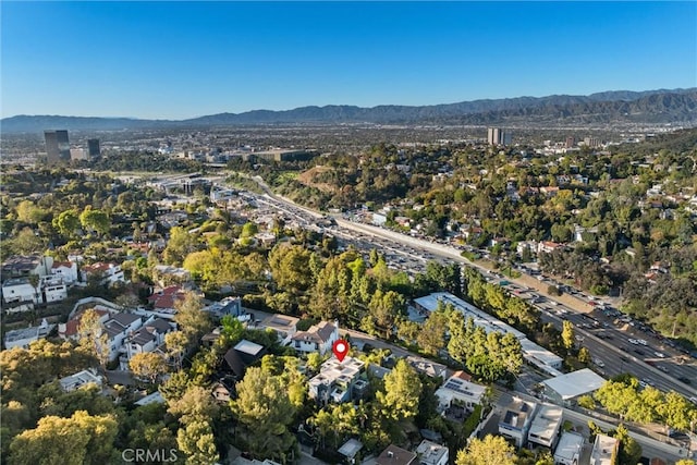 bird's eye view featuring a mountain view