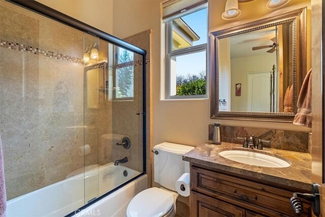 1065 Burnt Rock Way, Templeton, CA 93465 - full bath with shower / bath combination with glass door, plenty of natural light, vanity, and ceiling fan