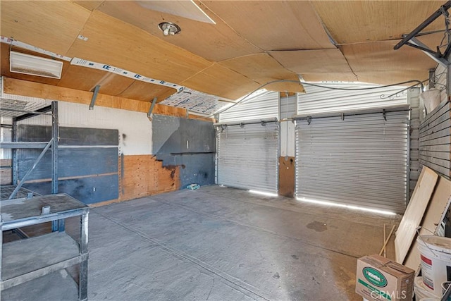 36090 Old Woman Springs Rd, Lucerne Valley, CA 92356 - view of garage