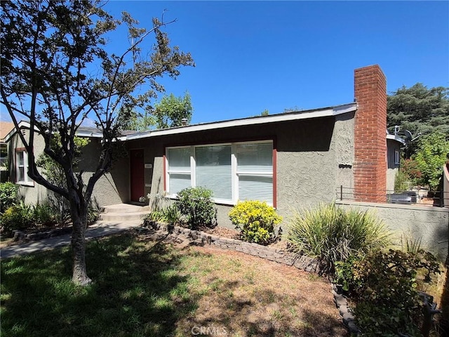656 N Palm Ave, Upland, CA 91786 - photo 2