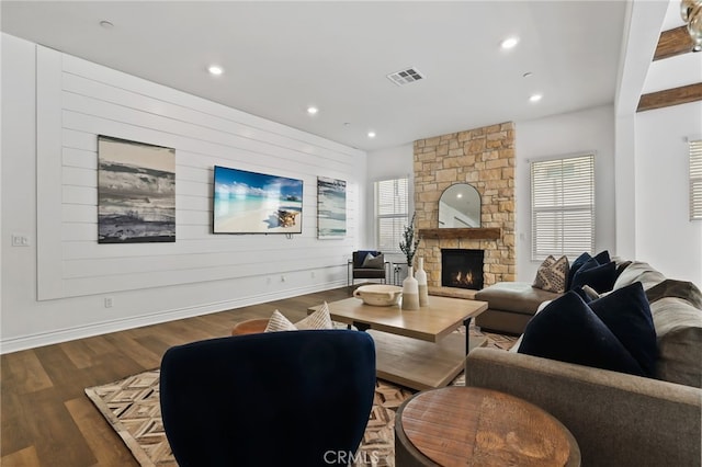 1711 Sonora Creek Ln, Lake Forest, CA 92610 - living area with visible vents, baseboards, a fireplace, recessed lighting, and wood finished floors