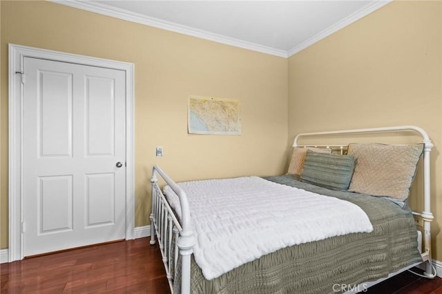 28061 Modjeska Grade, Modjeska Canyon, CA 92676 - bedroom with wood finished floors and crown molding