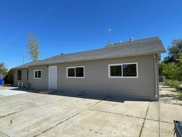 9286 San Benito Ave, Gerber, CA 96035 - back of property with a patio area and roof with shingles
