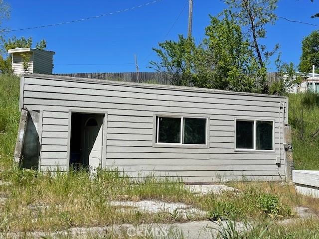 9286 San Benito Ave, Gerber, CA 96035 - view of side of property