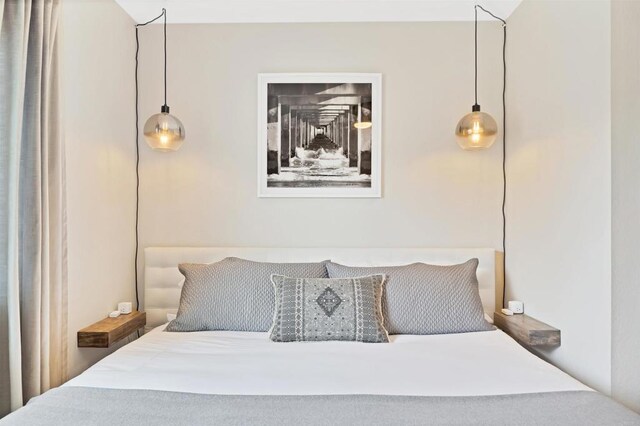 1631 Neptune Ave, Encinitas, CA 92024 - view of bedroom