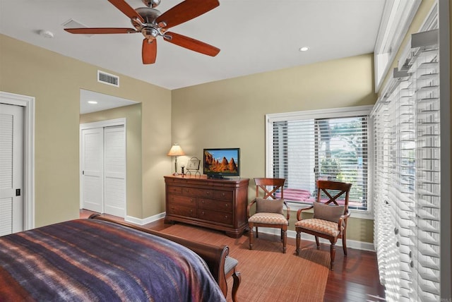 bedroom with visible vents, wood finished floors, recessed lighting, baseboards, and ceiling fan