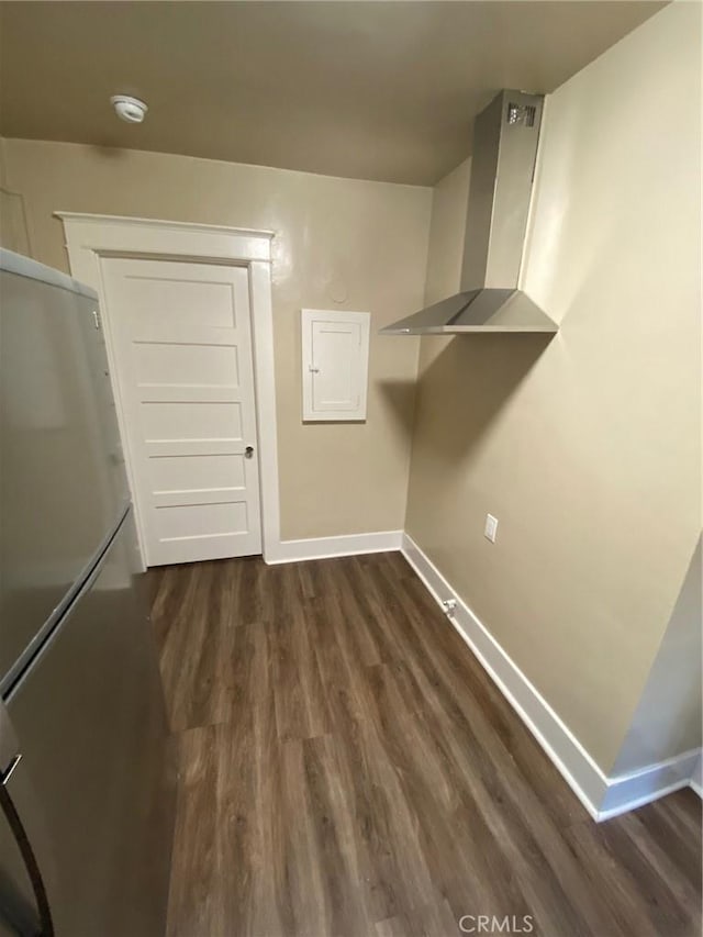 3030 W 12th Pl, Los Angeles, CA 90006 - interior space with baseboards and dark wood-style flooring