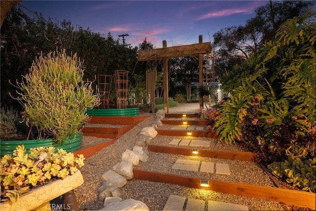 view of yard with a vegetable garden