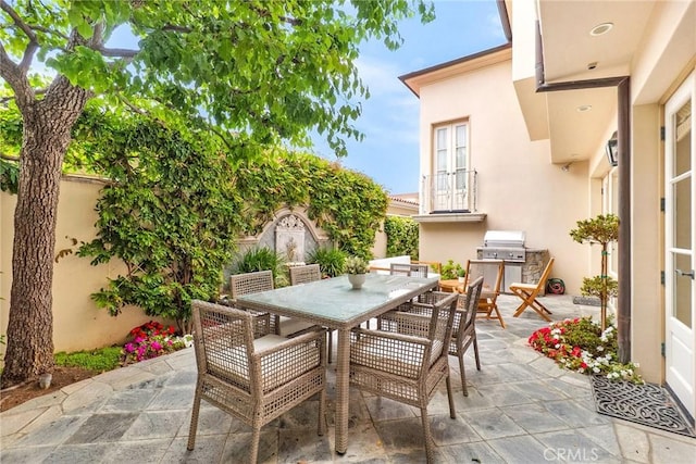 129 Via Waziers, Newport Beach, CA 92663 - view of patio / terrace featuring outdoor dining area
