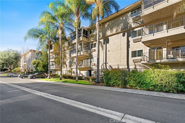 2392 Via Mariposa W Unit 3D, Laguna Woods, CA 92637 - view of apartment building / complex