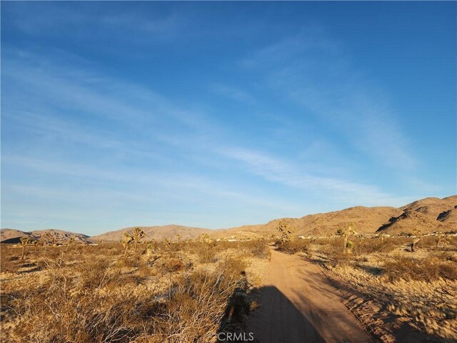 43621128 Zuni Rd, Apple Valley, CA 92307