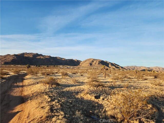 43621128 Zuni Rd, Apple Valley, CA 92307
