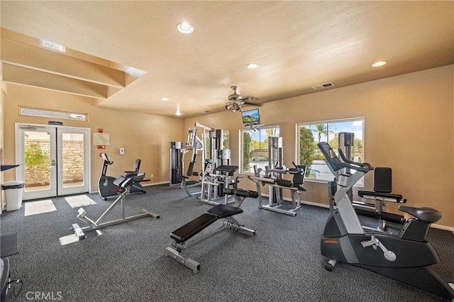 exercise room with recessed lighting, a ceiling fan, baseboards, and visible vents