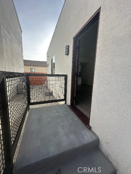 12929 Van Nuys Blvd, Pacoima, CA 91331 - view of balcony