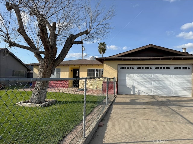 3816 Phaffle Dr, Bakersfield, CA 93309 - single story home featuring stucco siding, concrete driveway, and a garage
