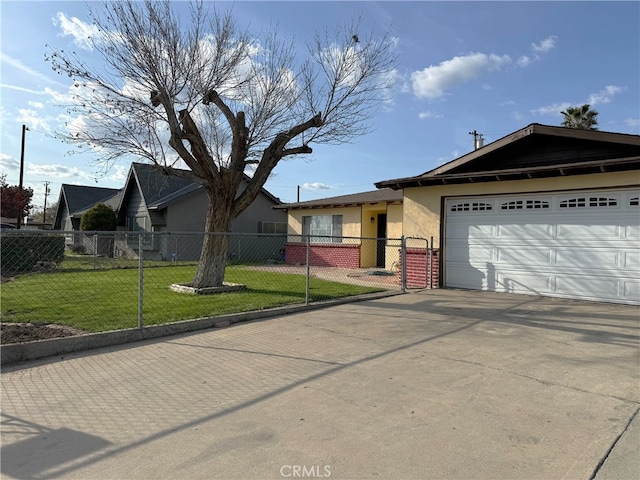3816 Phaffle Dr, Bakersfield, CA 93309 - single story home with stucco siding, a fenced front yard, a garage, and concrete driveway