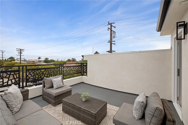 201 S Juanita Ave, Redondo Beach, CA 90277 - view of patio featuring an outdoor living space