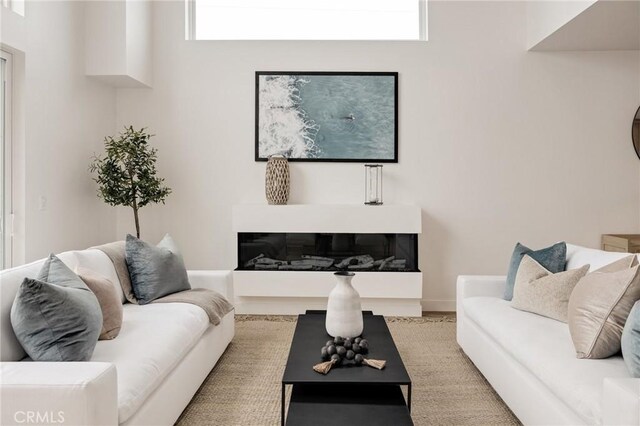 201 S Juanita Ave, Redondo Beach, CA 90277 - living area featuring healthy amount of natural light