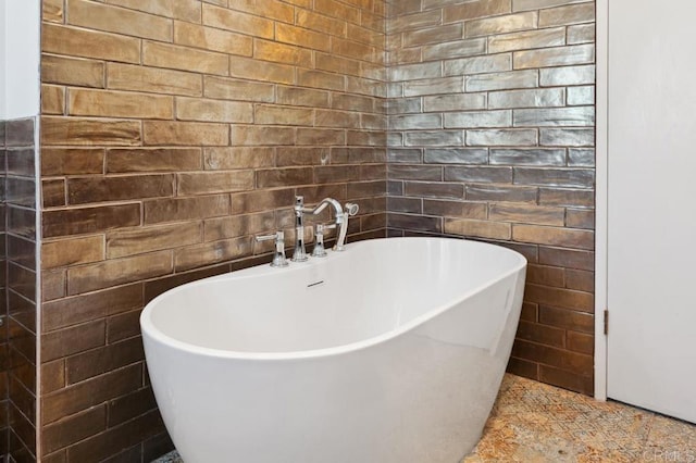 5171 College Gardens Ct, San Diego, CA 92115 - full bath featuring a soaking tub and tile walls