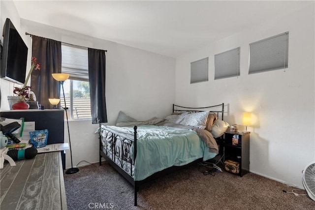 bedroom featuring carpet flooring