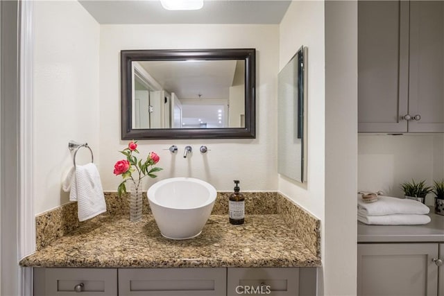 7320 Hawthorn Ave Unit 111, Los Angeles, CA 90046 - bathroom featuring vanity