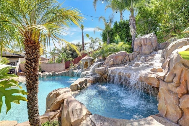 1610 Via Roma Cir, Corona, CA 92881 - view of pool with an in-ground hot tub